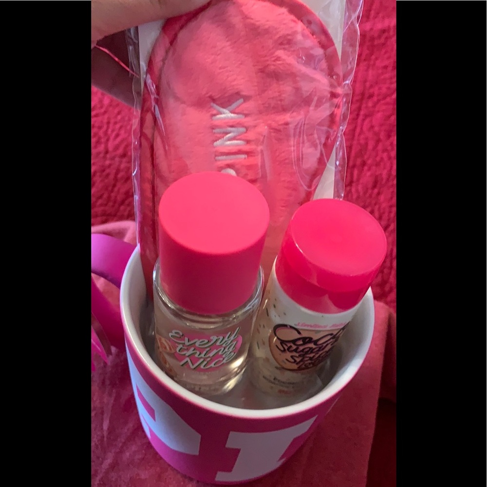 Pink set